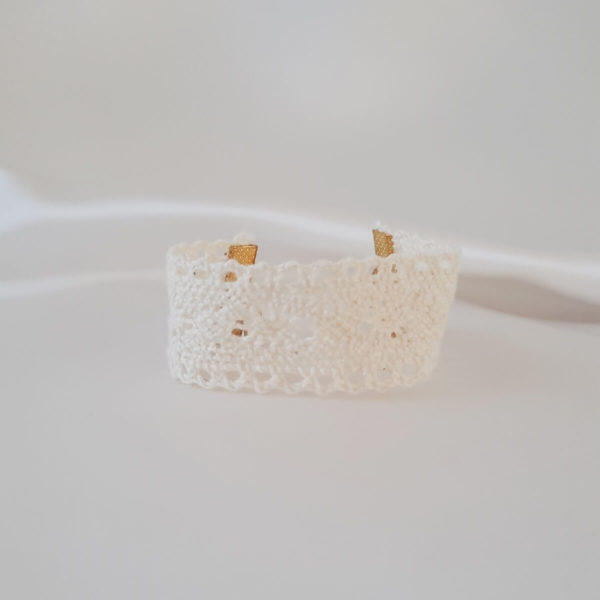 bracelet-mariée-dentelle-rétro-vintage bracelet de mariée vintage, ras de cou en dentelle de coton crème