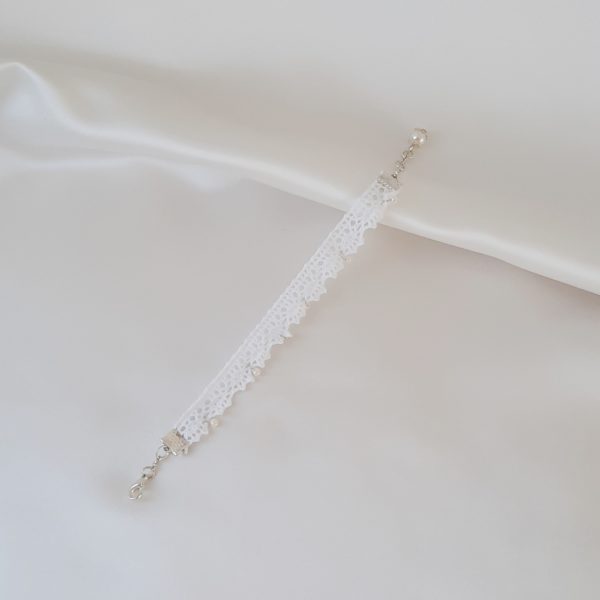 bracelet-mariée-dentelle-vintage bracelet de mariée vintage dentelle de coton blanche