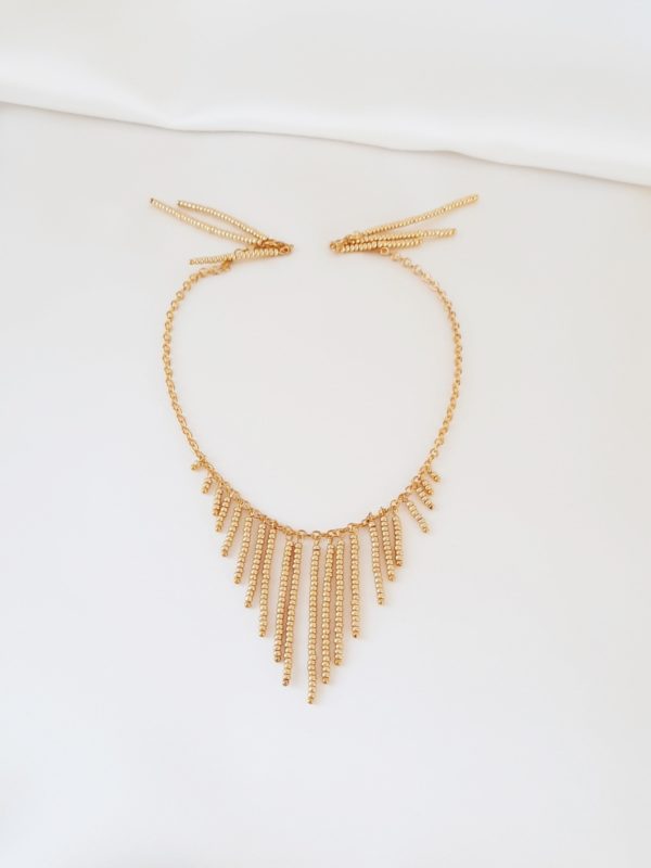 ornement-coiffure-mariage-perles-chaine ornement de cheveux pour le mariage en perles de rocaille dorées et chaine dorée