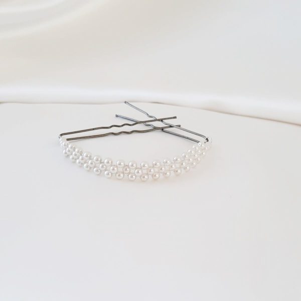 ornement- coiffure-mariée-perles-blanches ornement de coiffure de mariée intemporel perles de verre nacrées blanches