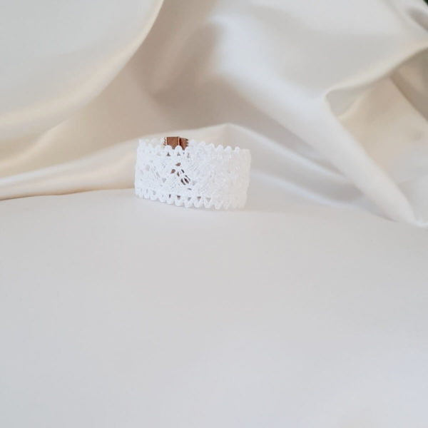 bracelet-mariée-dentelle-vintage bracelet de mariée vintage dentelle de coton blanche