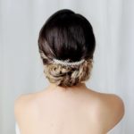 ornement de coiffure de mariée intemporel perles de verre nacrées blanches