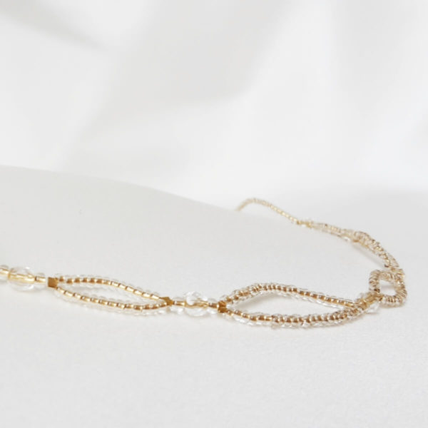 headband-coiffure-mariée-perles headband de mariée perles de rocailles et perles à facettes en verre de bohême