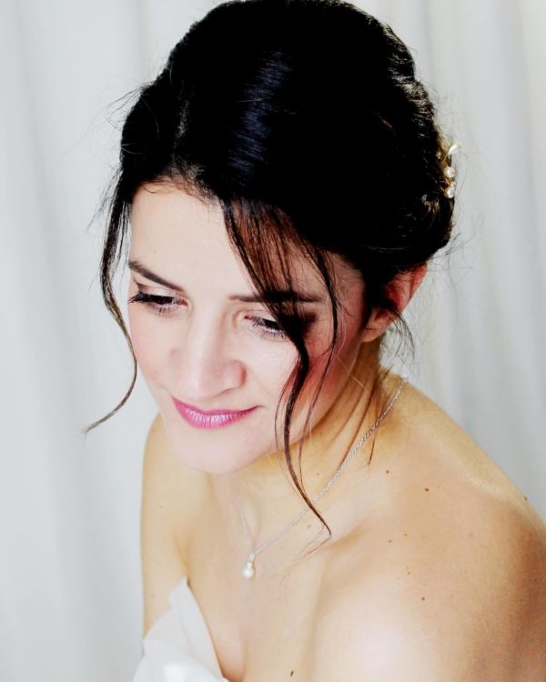 ANTOINETTE 5 collier de dos chaine inox, perles argentées et goutte martelée