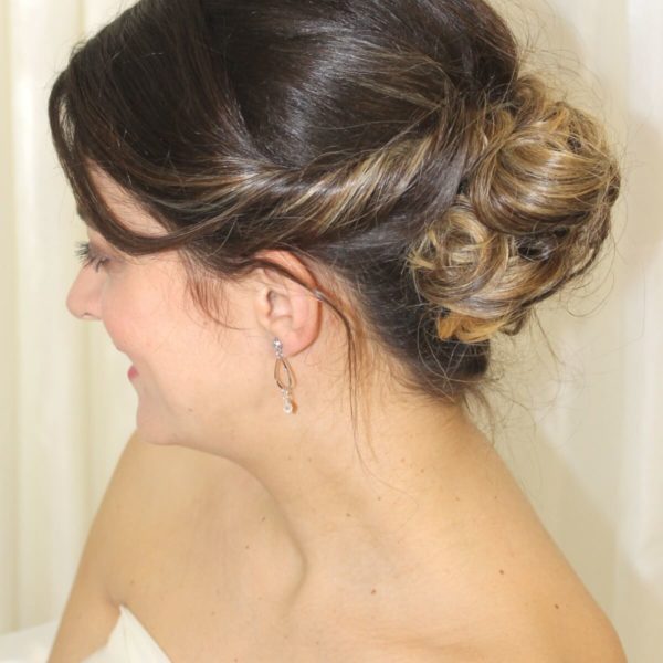 boucles-oreilles-mariée-pendantes boucles d'oreilles de mariée goutte argentée, perles à facettes et puce d'oreille ronde