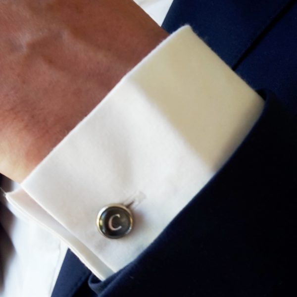 boutons-manchette-personnalisés-marié boutons de manchette de marié personnalisables avec initiales