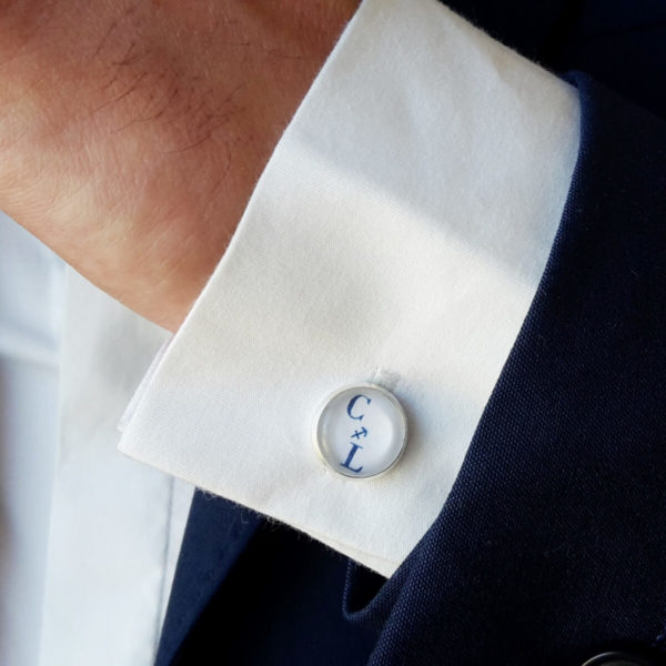 boutons-manchette-personnalisés-marié boutons de manchette de marié personnalisables avec satin