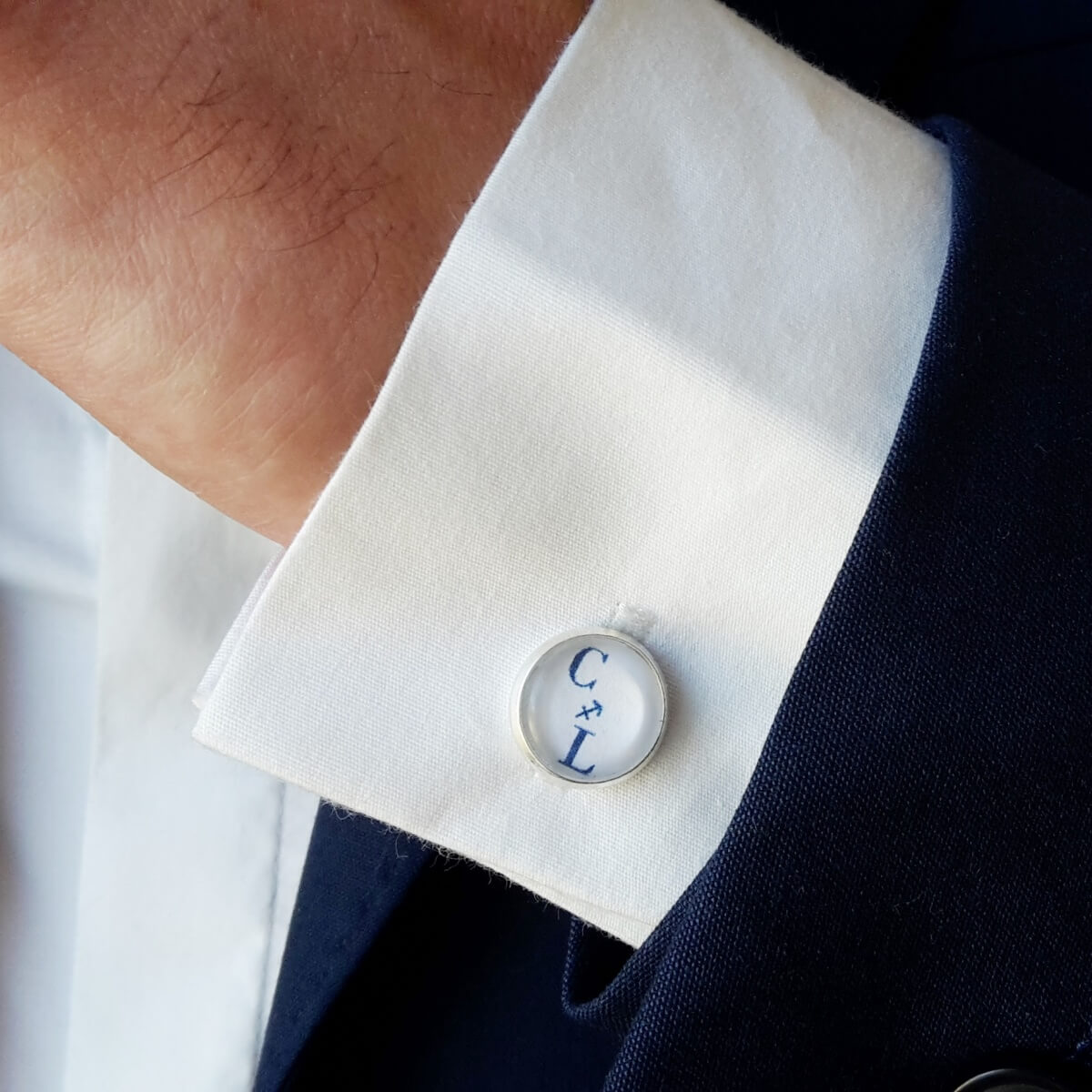 boutons de manchette de marié personnalisables avec satin