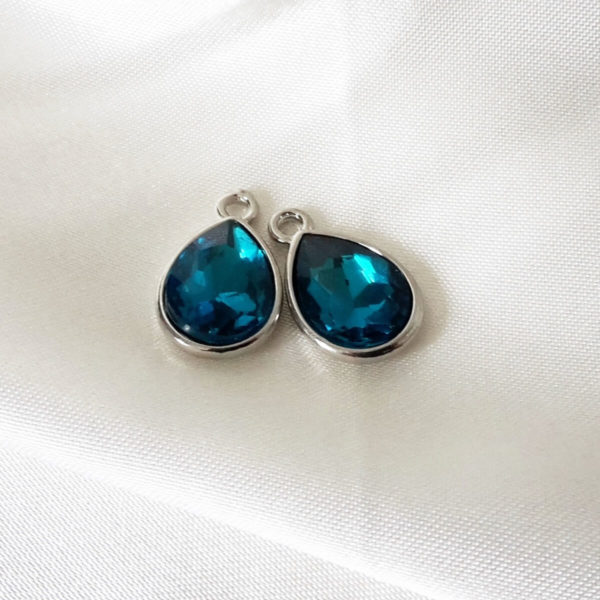 goutte de verre bleu lagon