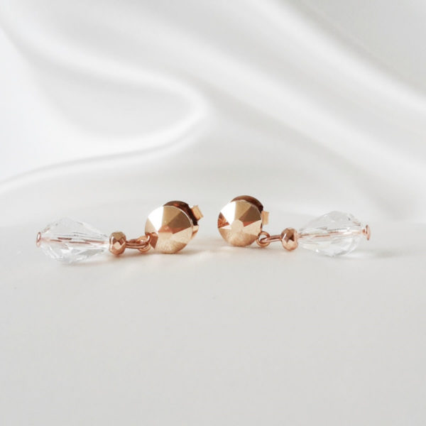 boucles-oreilles-goutte transparente-strass doré rose boucles d'oreilles minimalistes, poire à facettes, hématite synthétique et puce d'oreille strass swarovski