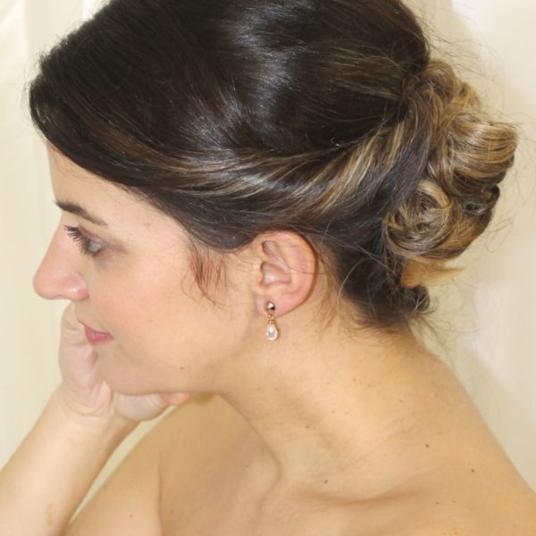 boucles-oreilles-goutte transparente-strass doré rose boucles d'oreilles minimalistes, poire à facettes, hématite synthétique et puce d'oreille strass swarovski