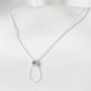 collier de mariée fines perles de rocailles et cristal swarovski