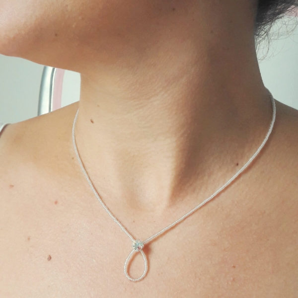 collier de mariée fines perles de rocailles et cristal swarovski