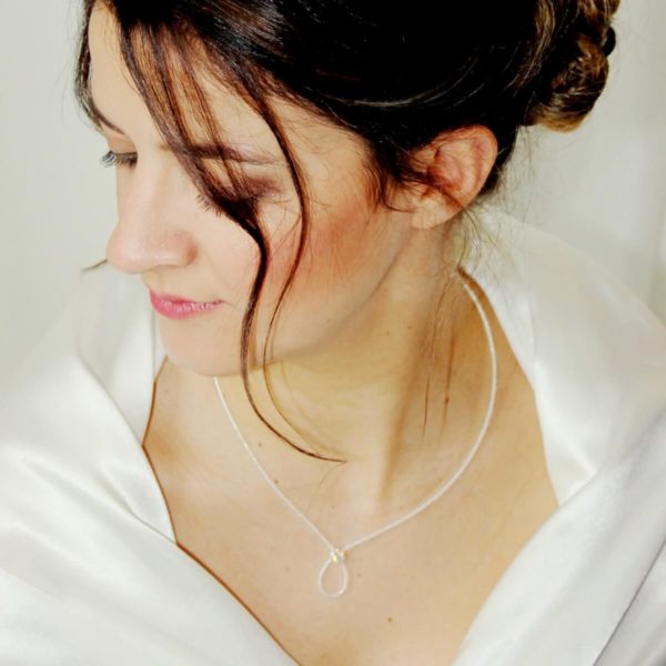 collier de mariée fines perles de rocailles et cristal swarovski