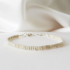 bracelet de mariée en perles de rocaille tissées à la main