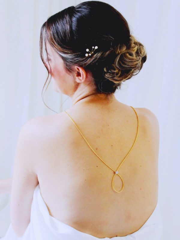 colllier-dos-perles-strass sautoir de dos pour la mariée en perles de rocailles dorées transparentes et cristaux de swarovski