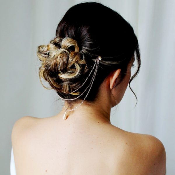 ornement de cheveux chaine dorée rose pour coiffure de mariée , gouttes de verre nacrées