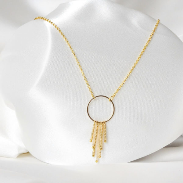 collier de mariée dorée, pendentif cercle doré et perles de rocaille