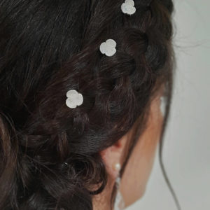 pics à cheveux fleurs pour mariée