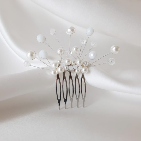 accessoire-coiffure-mariée-perles peigne coiffure de mariage
