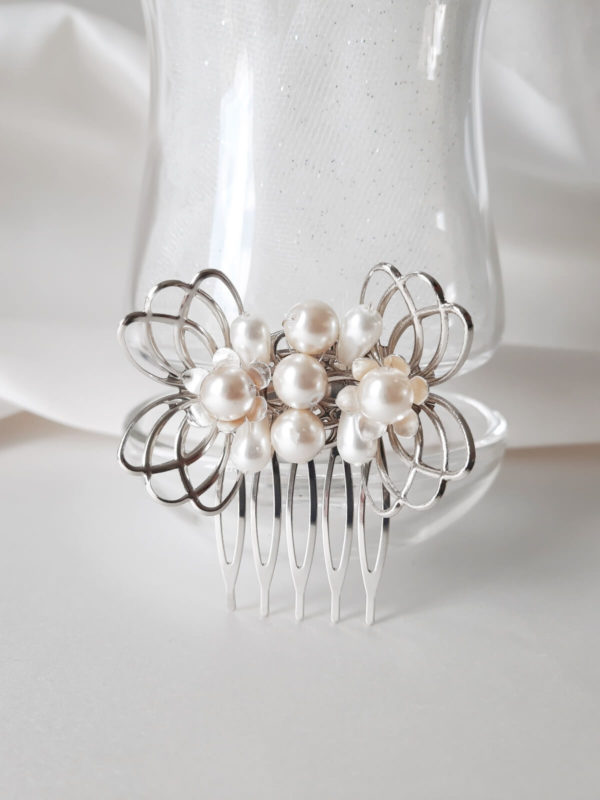 peigne mariée fleurs et perles